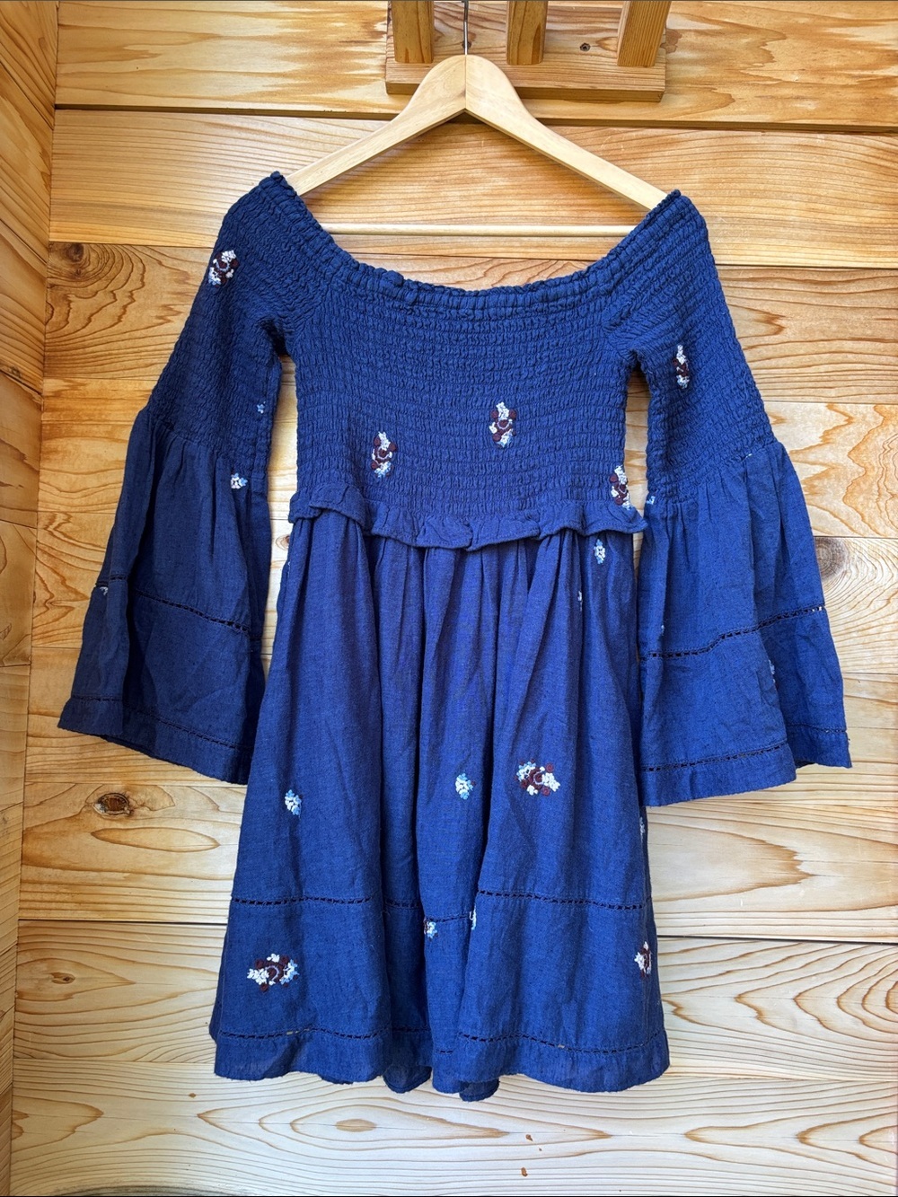 Free People Counting Daisies Blue Smocked Off Shoulder Bell Sleeve Mini Dress S